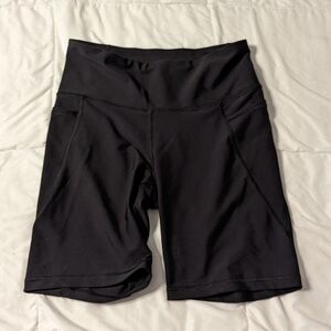 Old Navy Pocket Bike Shorts L